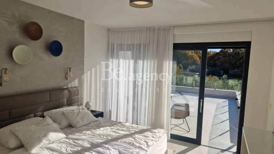 istra, novigrad - luksuzna vila s bazenom 250 m2 (prodaja) - slika 3