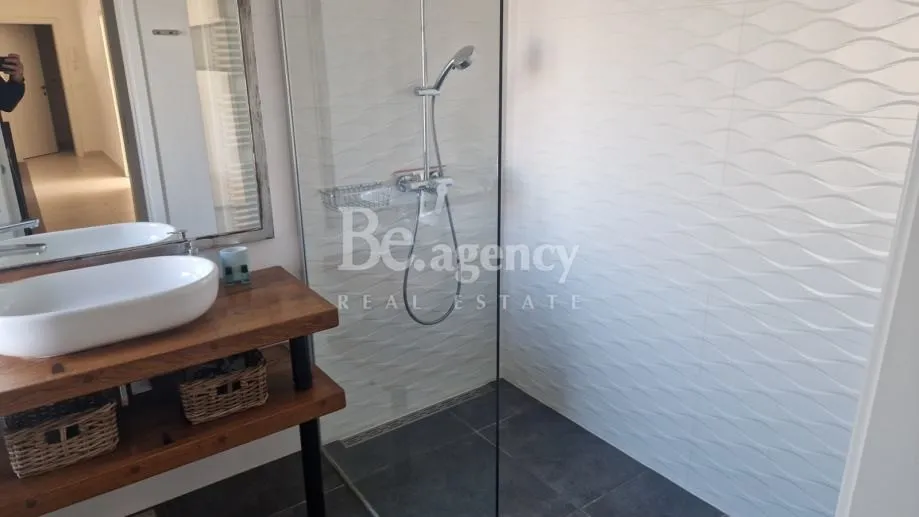 istra, novigrad - luksuzna vila s bazenom 250 m2 (prodaja) - slika 6