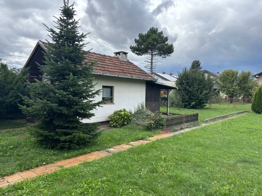 kuća: višnjevac, samostojeća visoka prizemnica, 220.00 m2 - slika 17