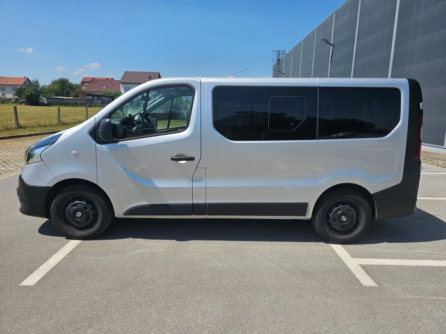 renault trafic 1,6 dci, 8+1 sjedala, registriran do 6/2026 - slika 8