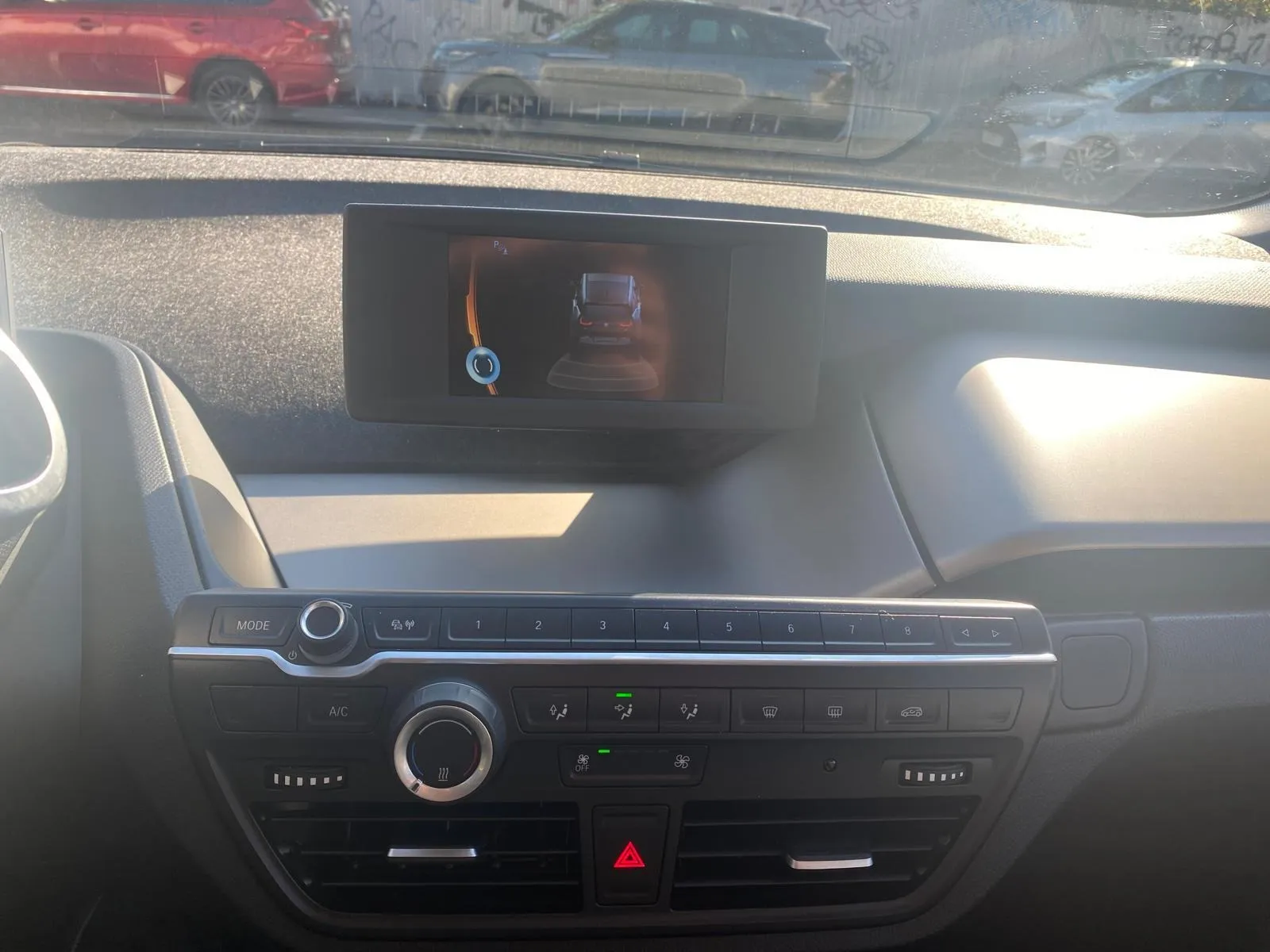 bmw i3 94ah automatik, navigacija, tempomat, 4x garancija!!! - slika 20