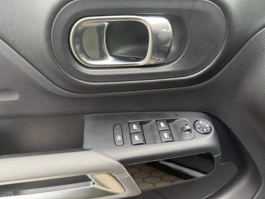 citroën c5 aircross 1.5 bluehdi, navi, pdc, radar, 4xgarancije! - slika 21
