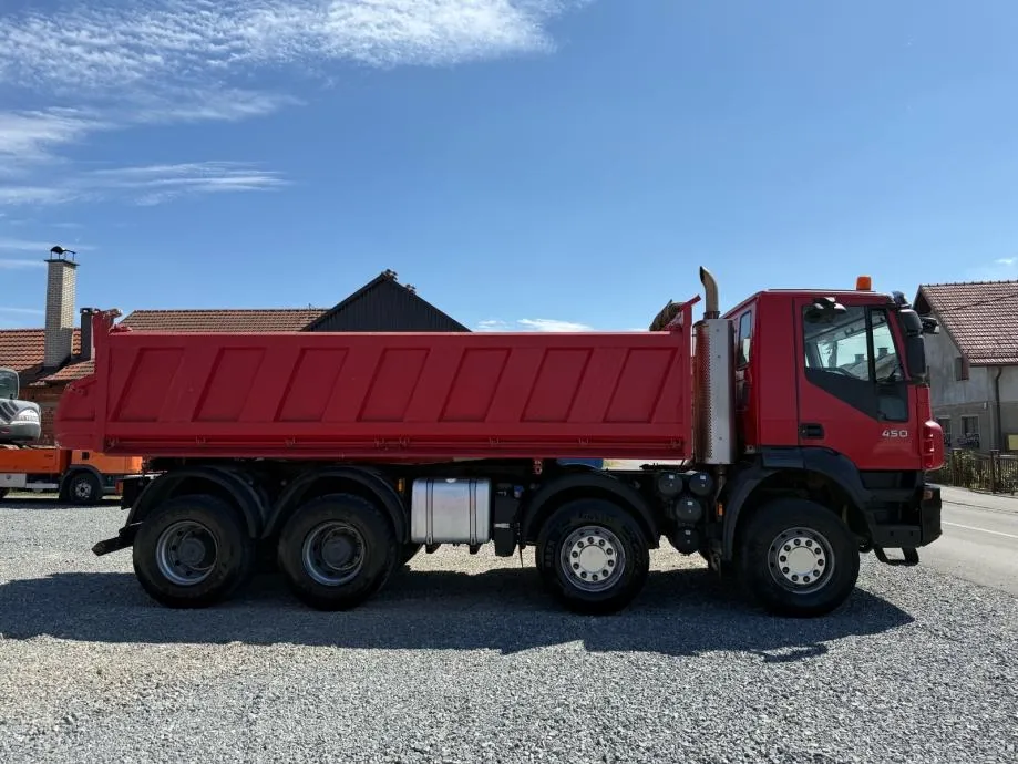 iveco trakker 8x4, 2009 god. - slika 6