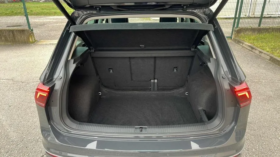 vw tiguan 2.0 tdi elegance * 200 ks * panorama *4motion *jamstvo 24 mj - slika 11