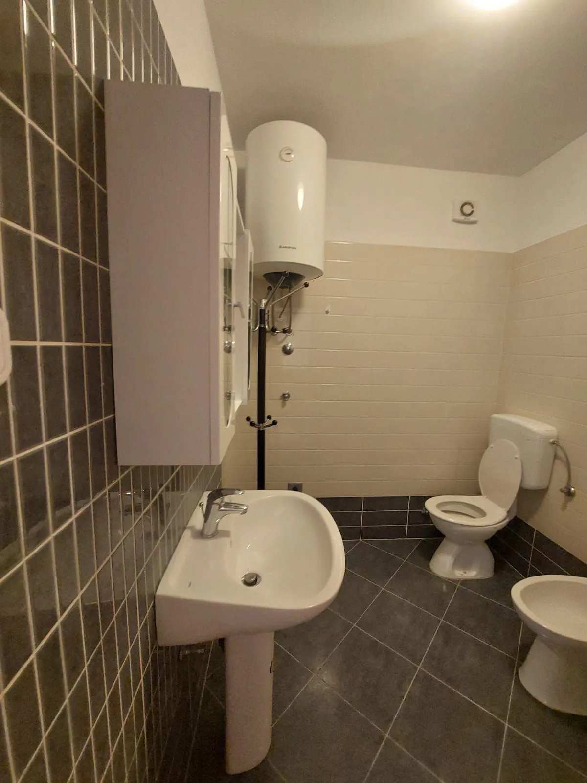 tar- 2 stana od 50 m2 na prodaji za 235.000 eura (prodaja) - slika 8