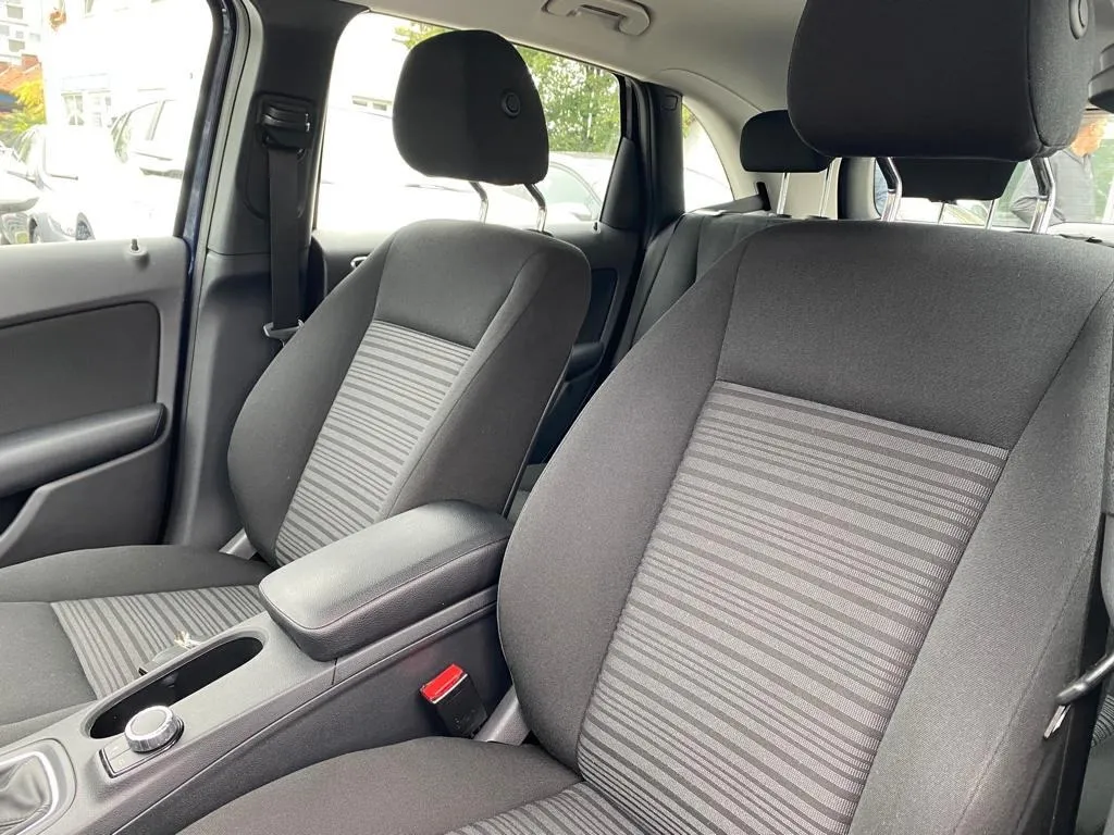 mercedes-benz b-klasa 180 d, navigacija, kamera, 4x garancija! - slika 17