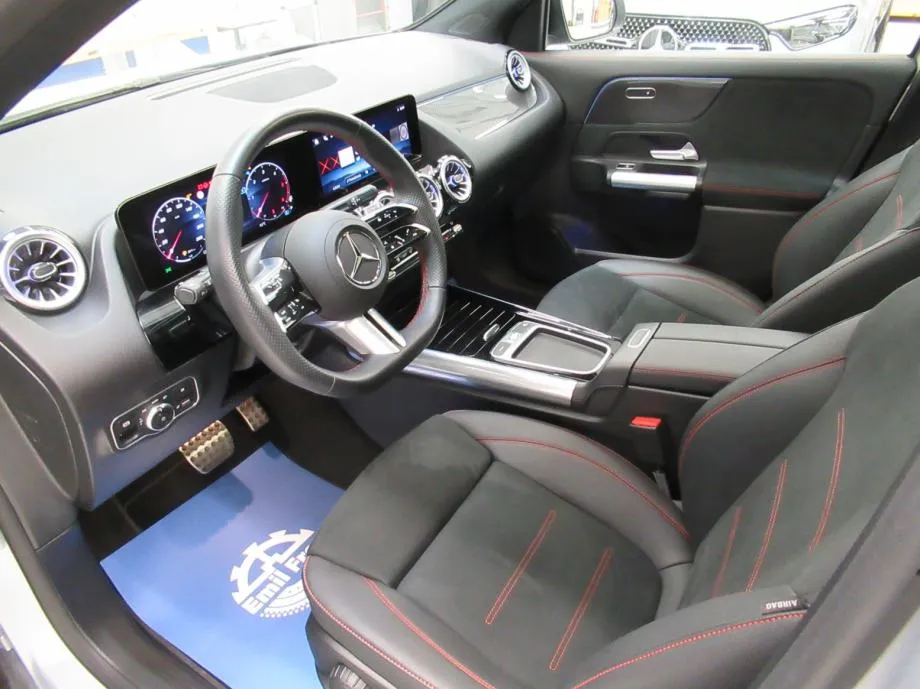 mercedes-benz gla 200 d amg line/night/pano/multibeam led/keyless - slika 16