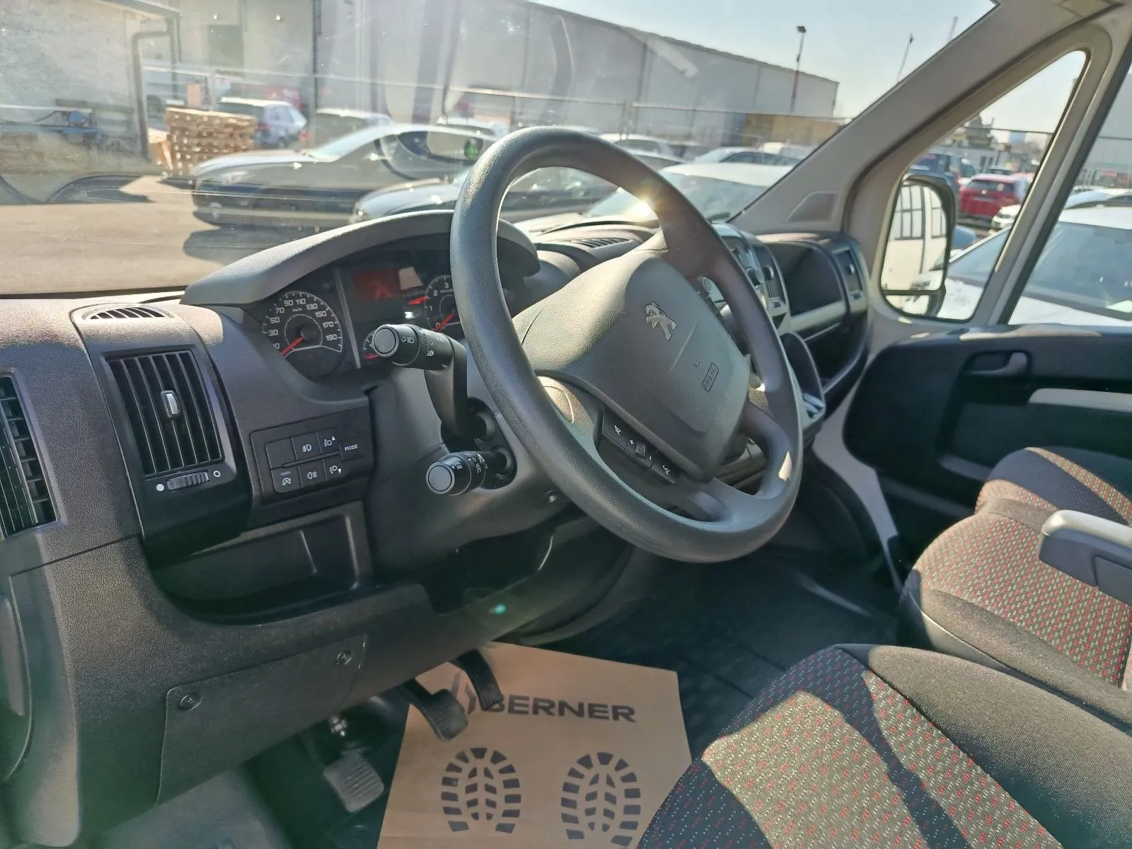 peugeot boxer-2.2 ,n1,do 2 godine jamstva,u sustavu pdv-a, 2021 god. - slika 9