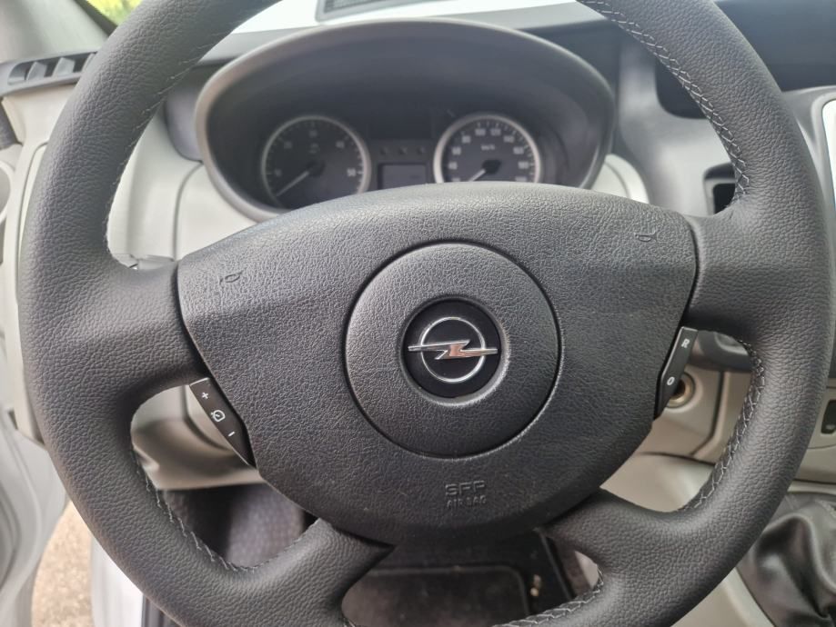 opel vivaro 2. cdti tempomat klima navi kuka pocinčan kartice 36 mj - slika 6