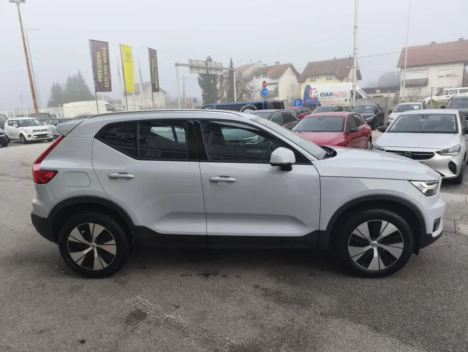 volvo xc40 d3 momentum - 1 godina garancije! - slika 6