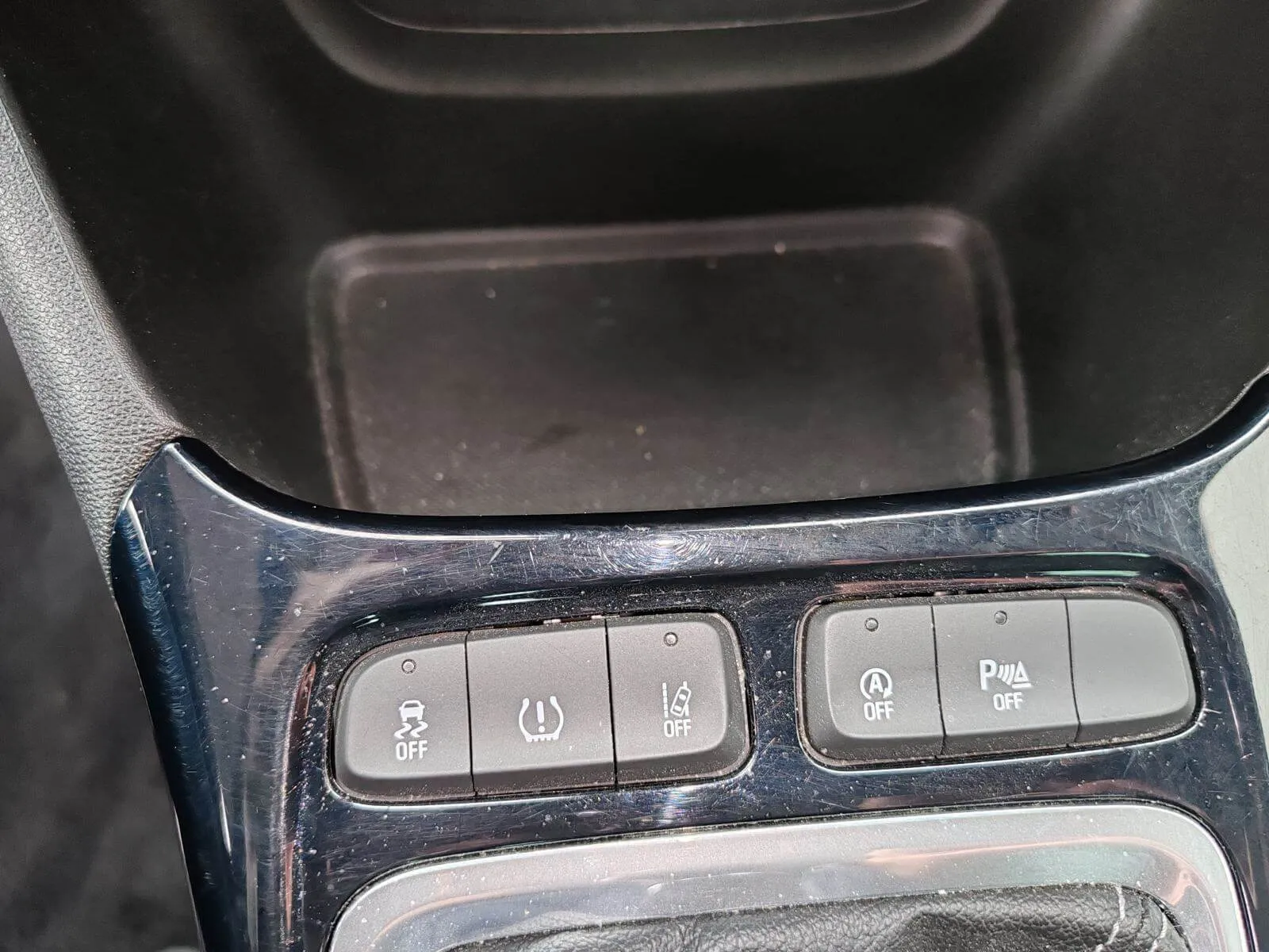 opel crossland 1,2 turbo - slika 11
