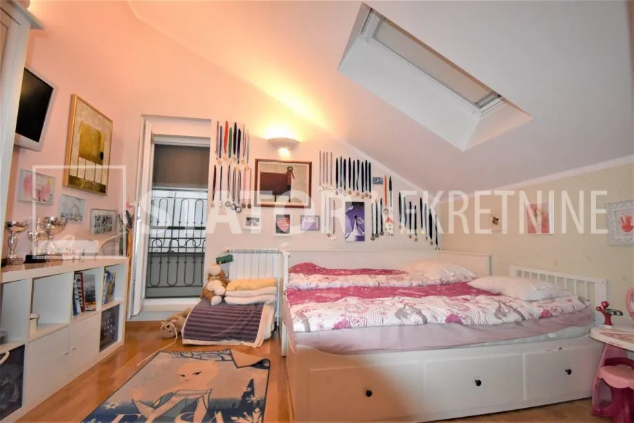 kuća: zagreb (šestine), miholići, 180.00 m2 (prodaja) - slika 13