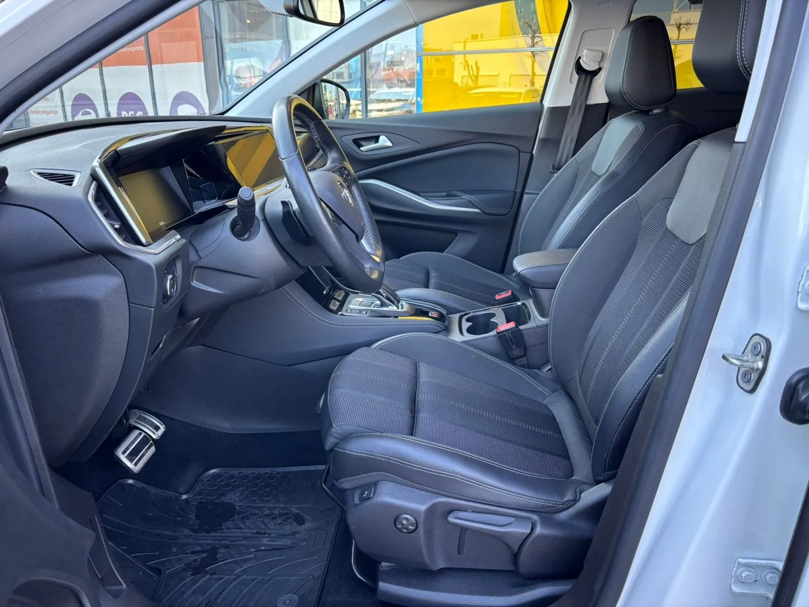 opel grandland gs line 1,2 turbo aut. 96kw - 7 godina garancije! - slika 8