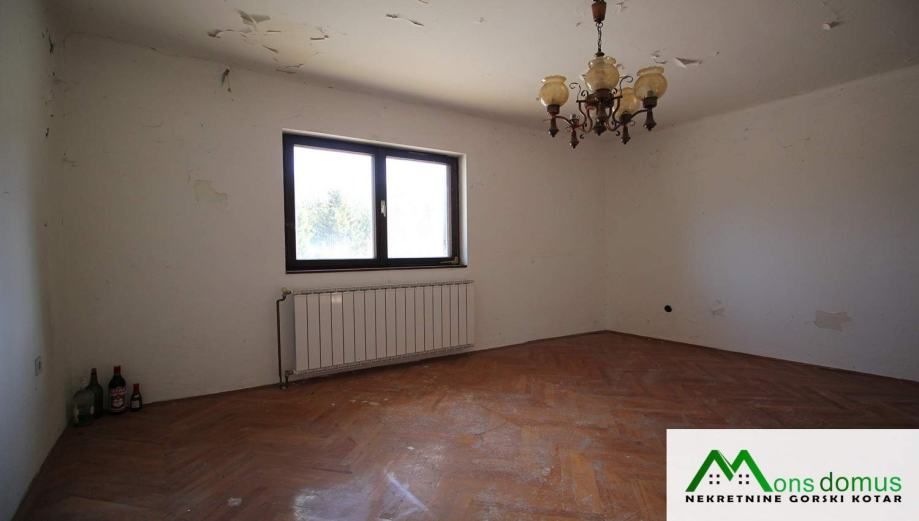 kuća za nas i dva apartmana za najam (prodaja) - slika 4