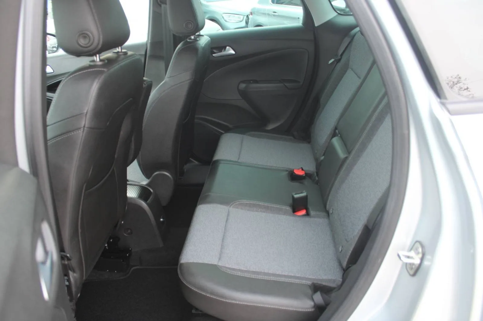 opel crossland 1.2 turbo *led, navigacija, kamera* - slika 11