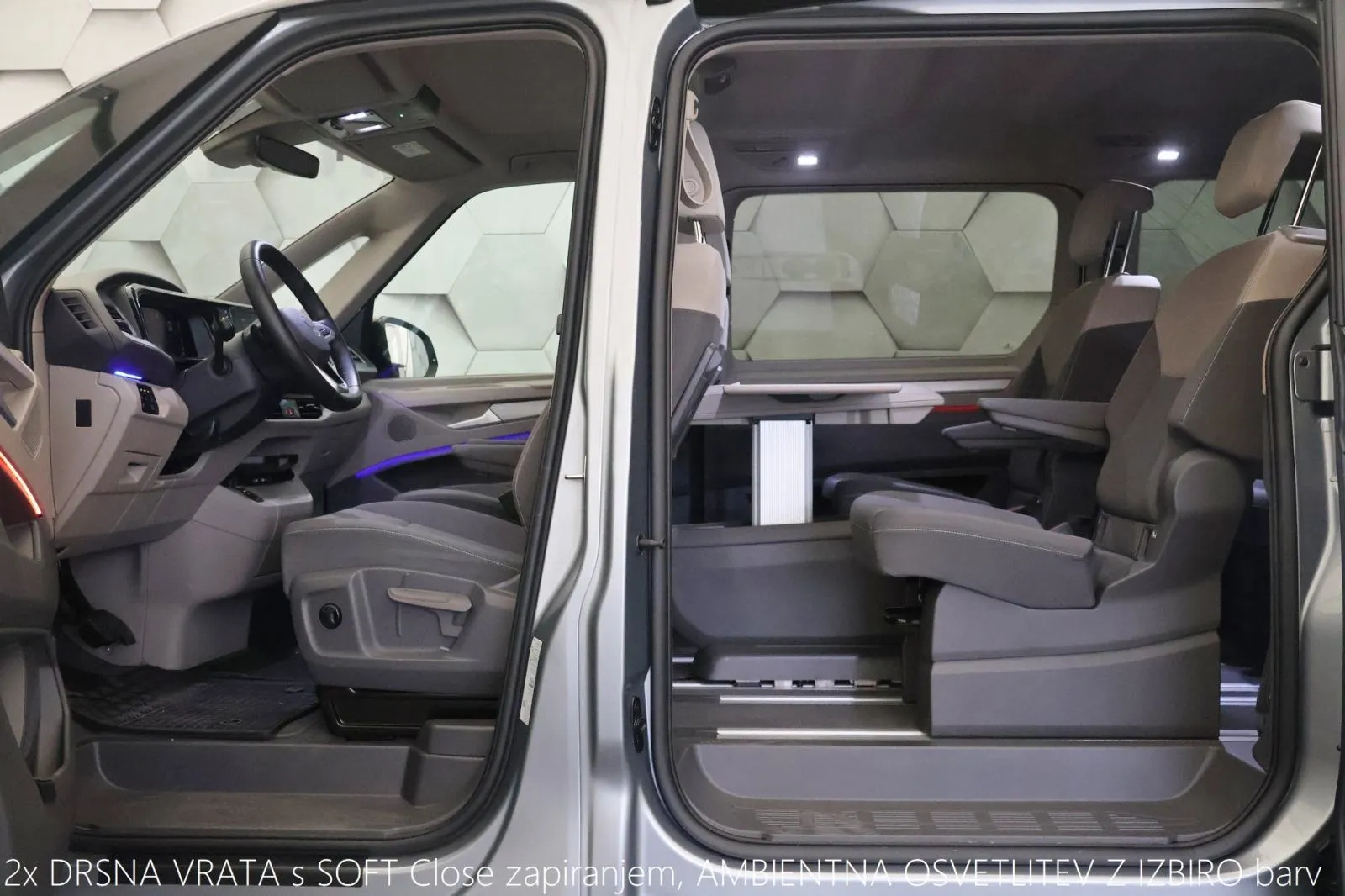 vw multivan t7 l2 2.0tdi edition iq matrix cockpit vučna kuka - slika 9