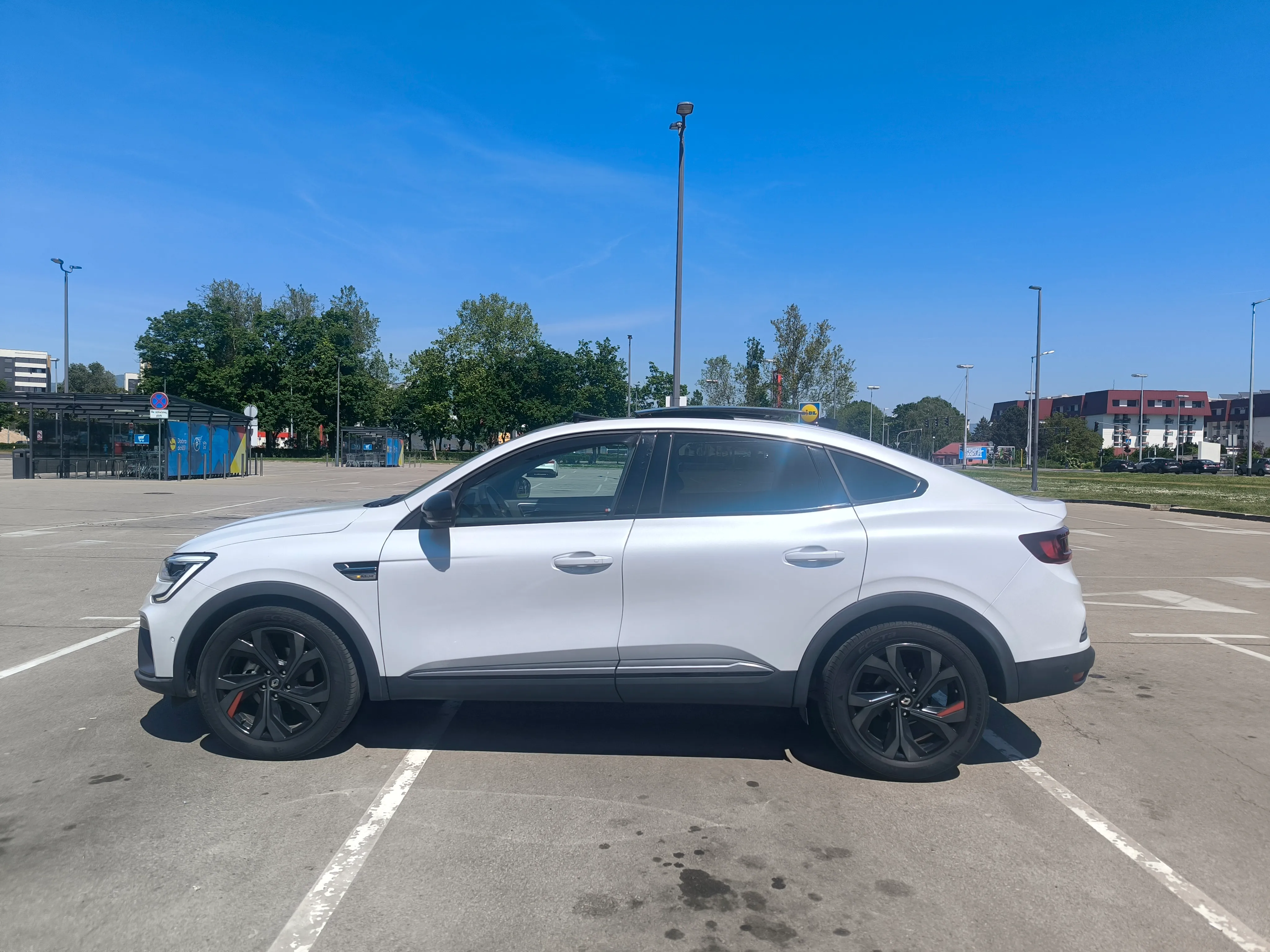renault megane conquest 1,6 r.s.line, full oprema, kamera 360, ekstra - slika 16