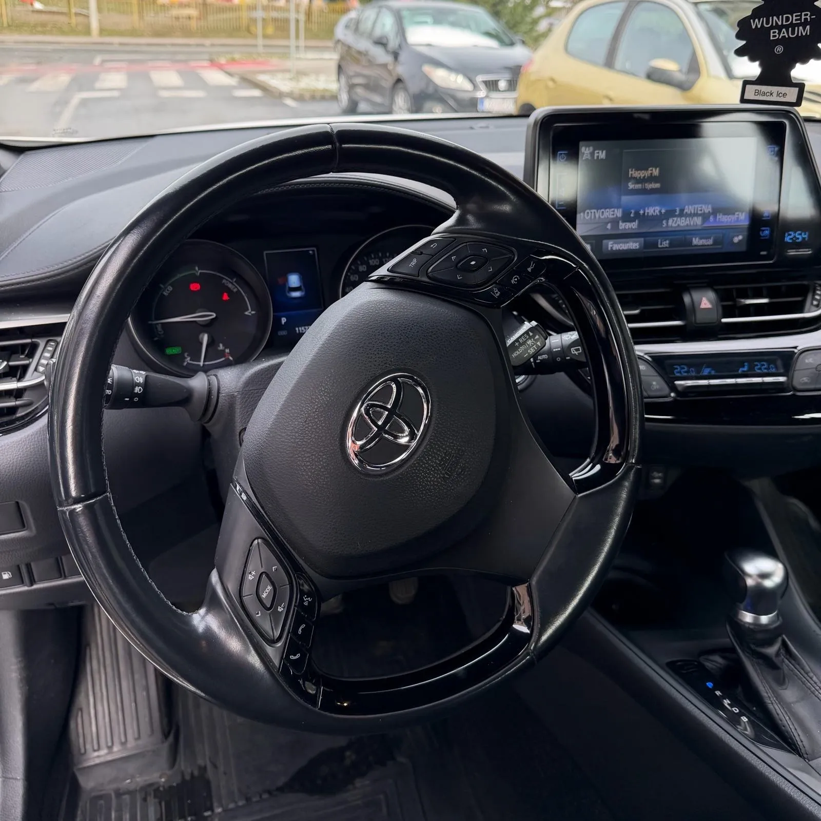 toyota c-hr - slika 5