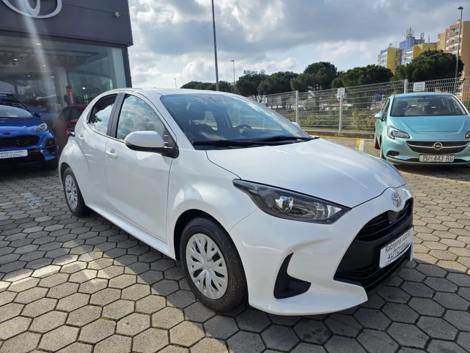 yaris 1,0-l-vvt-i, 53 kw (72 ks) - slika 2