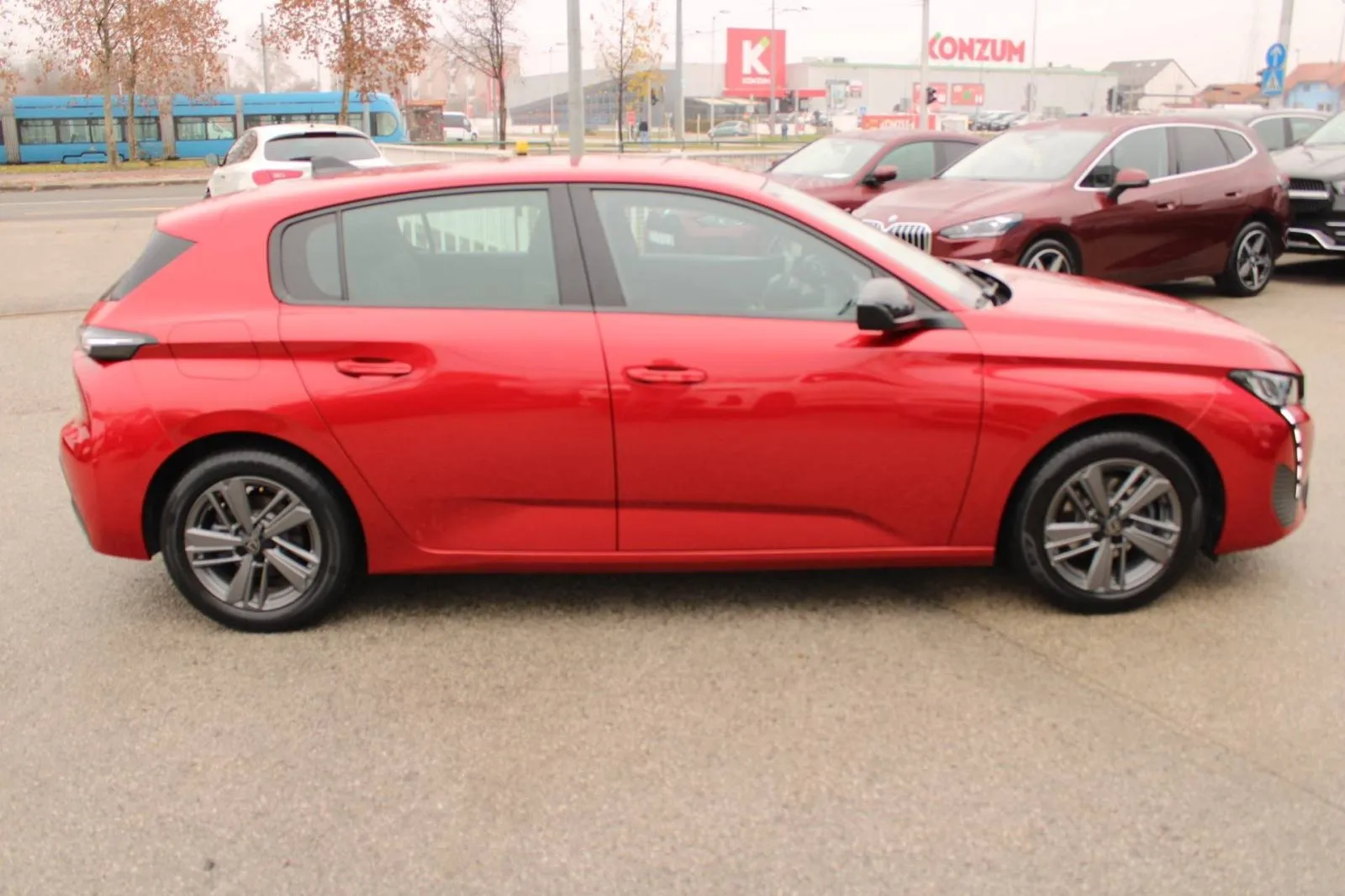 peugeot 308 1.2 puretech active - slika 4
