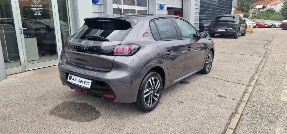 peugeot 208 1,5 hdi - allure - 2021 - 140.000km - reg 1 god !!! - slika 5