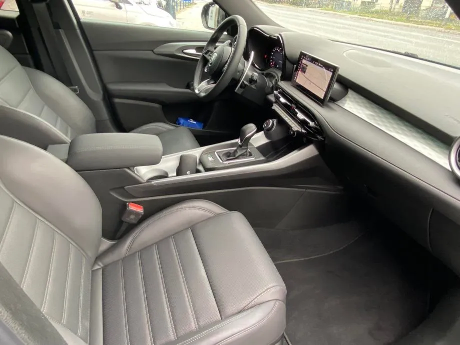 alfa romeo tonale 1.5 mhev automatik edizione speciale - slika 19