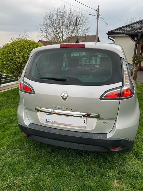 renault scenic 1,5 dci 2012. god. - slika 4