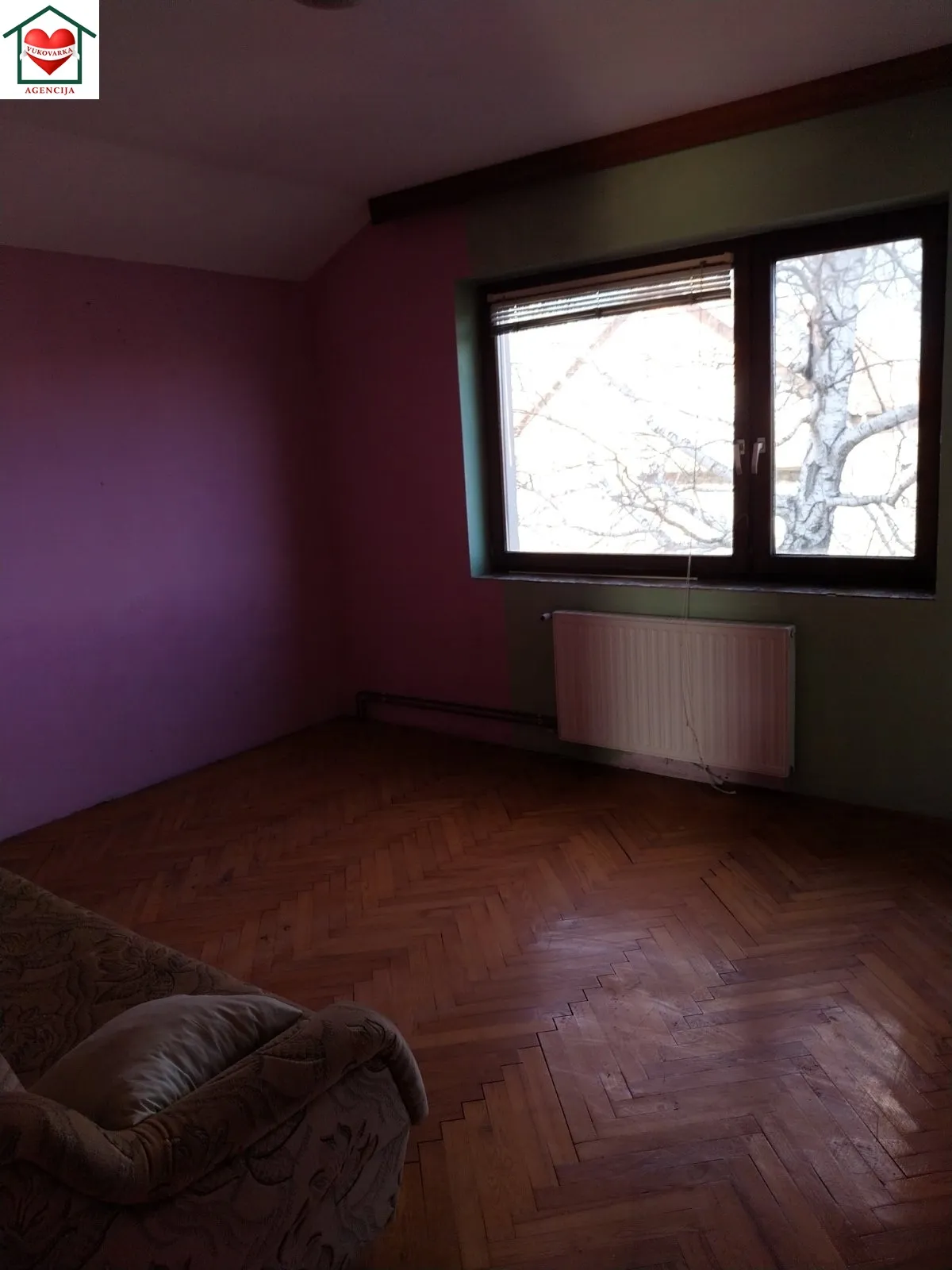 65. vukovar, sotin v. nazora 58, kuća s 2 stana 308 m2, 3 garaže 61m2 - slika 23