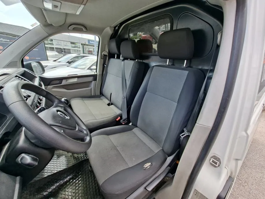 vw transporter t6 2.0 tdi 150ks furgon, 2019 god. - slika 7