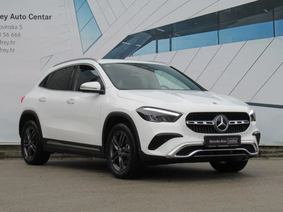 mercedes-benz gla 200 d progressive advanced plus **3 godine jamstva** - slika 4
