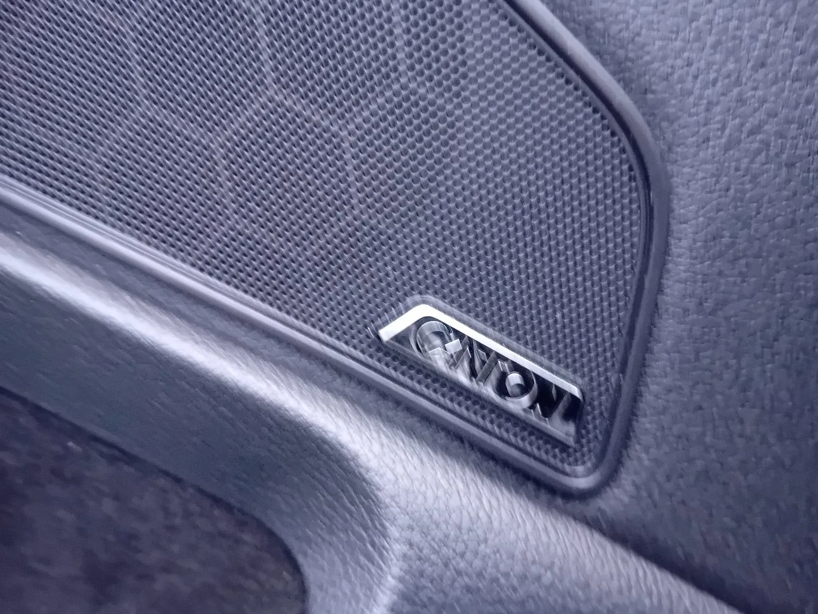 škoda superb combi 2,0 tdi ,do 2 godine jamstva,u sustavu pdv-a. - slika 10
