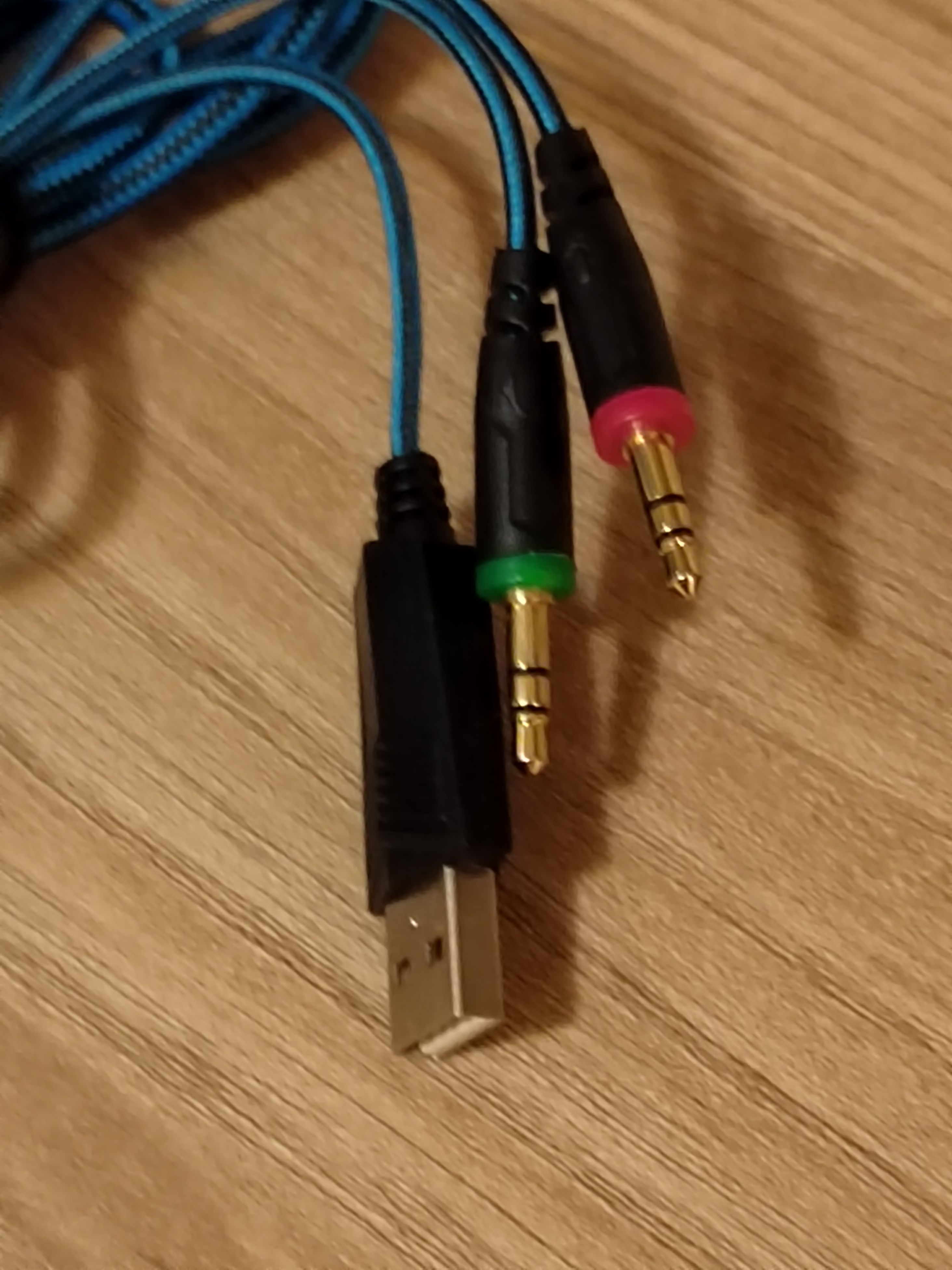 slušalice sa mikrofonom led novo!!! - slika 11