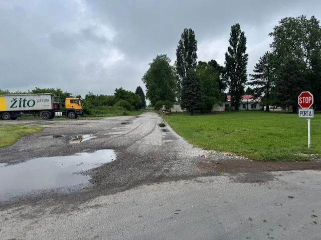 vukovar priljevo (obala 10) zem, 3886 m2 između lidla, hey parka i si - slika 9