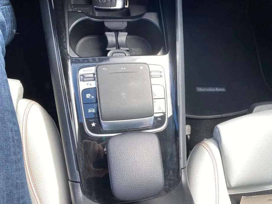 mercedes-benz b-klasa 180d automatik, navi, kamera , 4x garancija!!! - slika 18