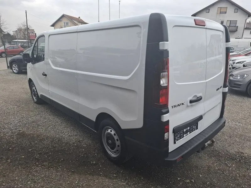 renault trafic 1.6 dci*klima*navigacija*kuka za vuču* - slika 9
