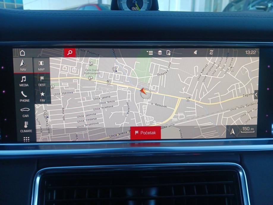 porsche panamera 4s e-hybrid *panorama, matrix, bose* - slika 18