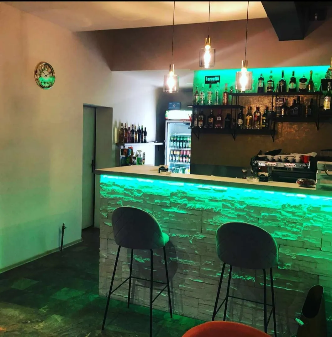 caffe bar 110 m2 - zaprešić -strogi centar - slika 14