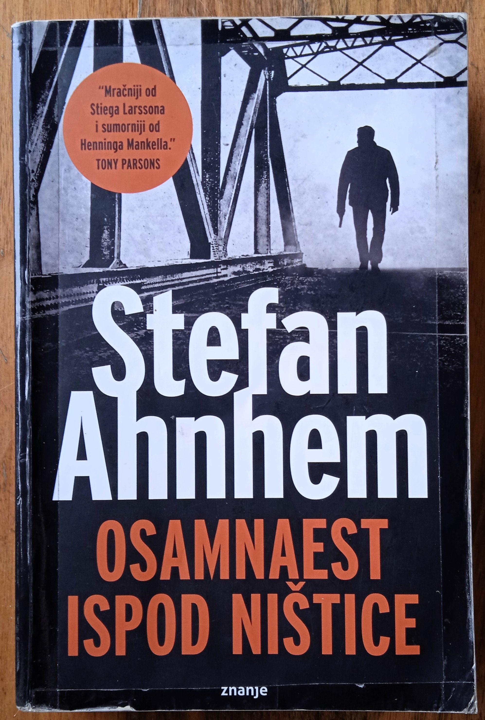 OSAMNAEST ISPOD NIŠTICE Stefan Ahnhem - Sisak