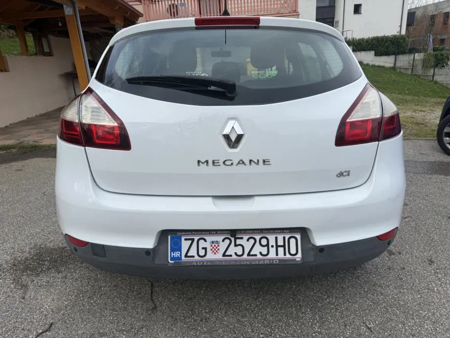renault megane 1.5dci 2015 redizajn, odlično stanje - slika 4