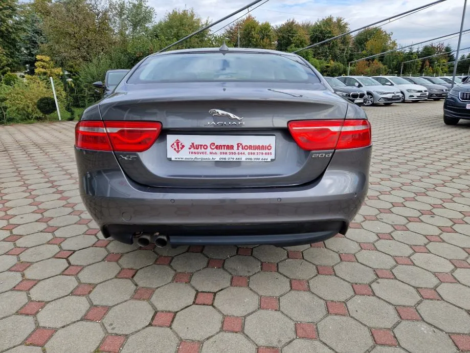 jaguar xe 2.0 d 2015.,automatik, veliki servis, navi, koža, xenon - slika 6