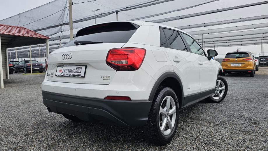 audi q2 1,0 tfsi,climtronic,tempomat,pdc,alu,43000km,hr auto,reg.9/25 - slika 3
