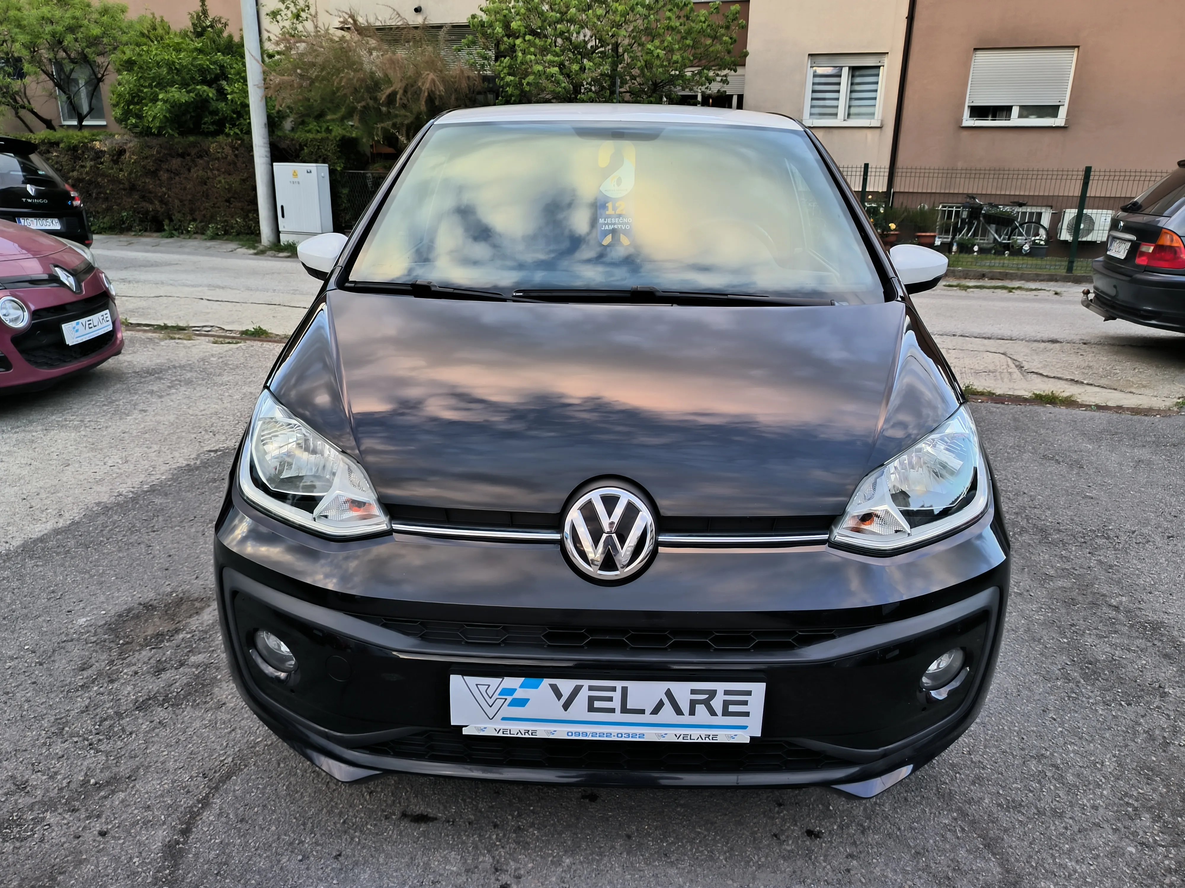 vw up! 1,0 club up! servisna, jamstvo, reg. 1 godinu - slika 3