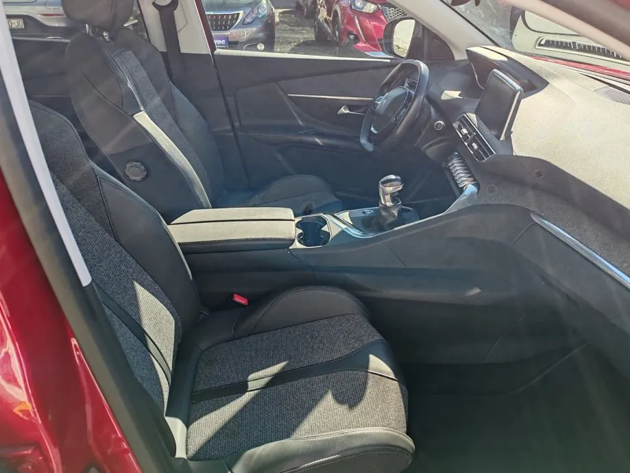 peugeot 3008 1,2 puretech - slika 10