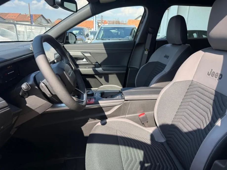 jeep compass 1.2 mhev at altutude automatik - slika 6