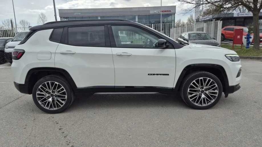 jeep compass 1.5 e-hybrid 130 dct fwd summit *već od 239,00€/mjesečno* - slika 4