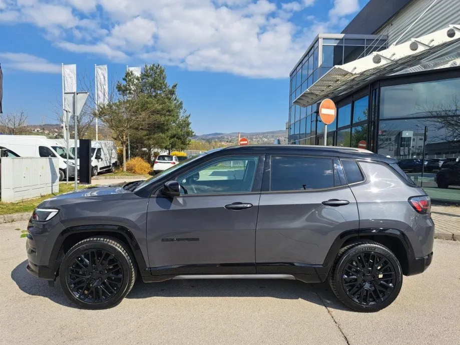 jeep compass 1.5 e-hybrid 130 dct fwd summit *već od 239,00€/mjesečno* - slika 2