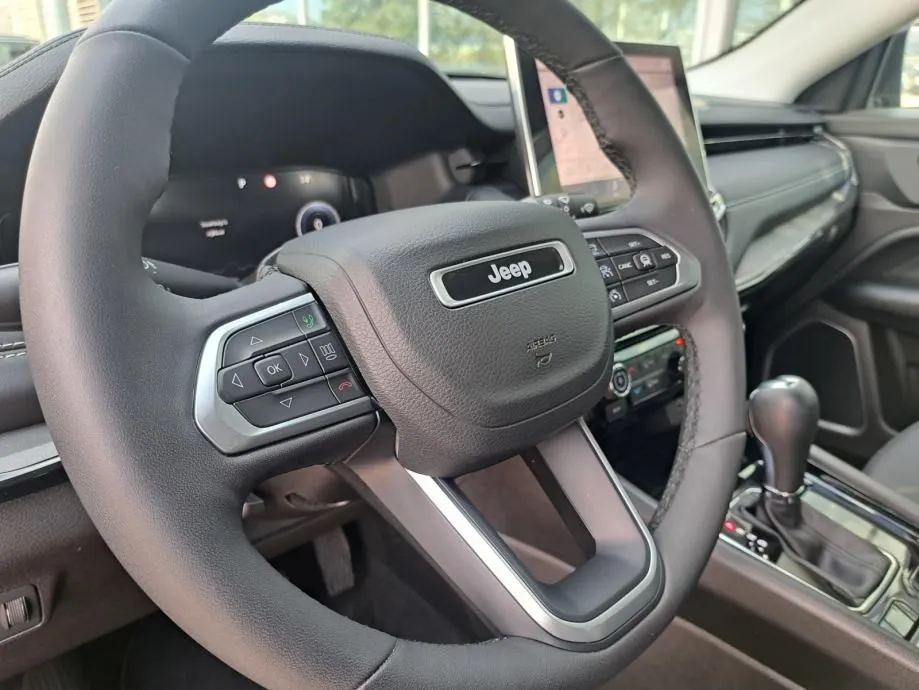 jeep compass 1.5 e-hybrid 130 dct fwd summit *već od 239,00€/mjesečno* - slika 14