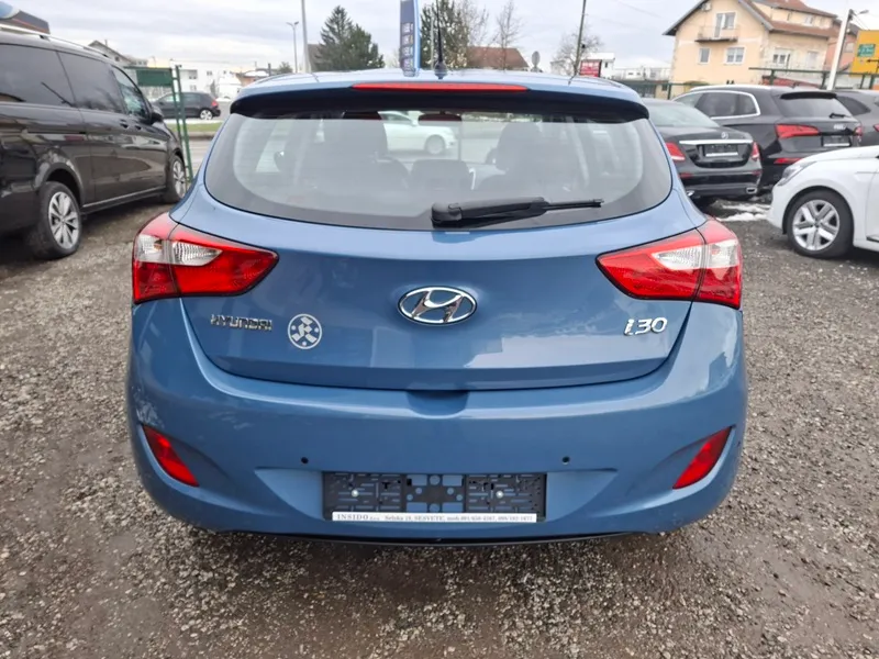 hyundai i30 1.4 crdi*trend*klima*park.senzori* - slika 5