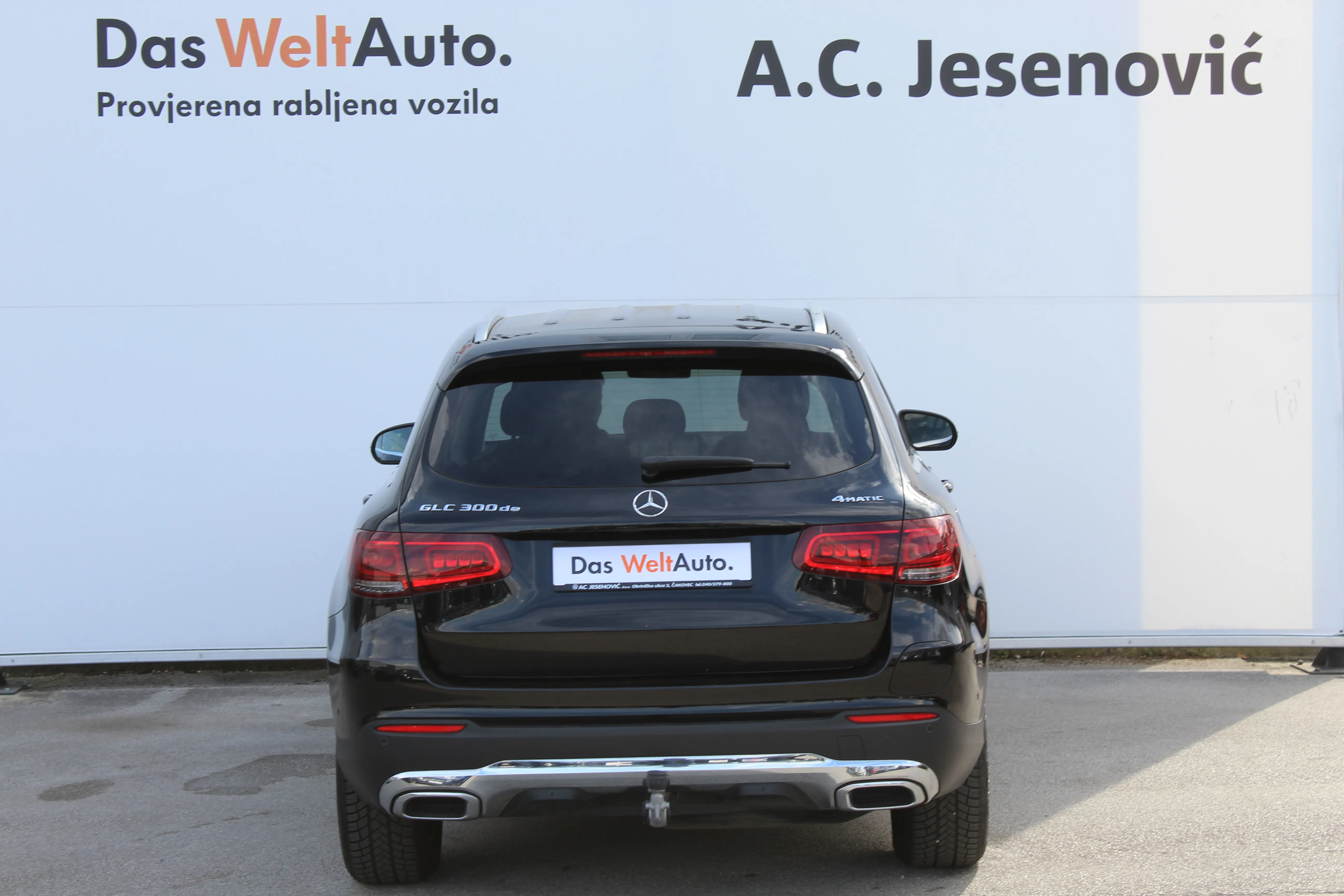 13120 mercedes-benz glc 300 de 4matic aut. *ponuda dana* - slika 10