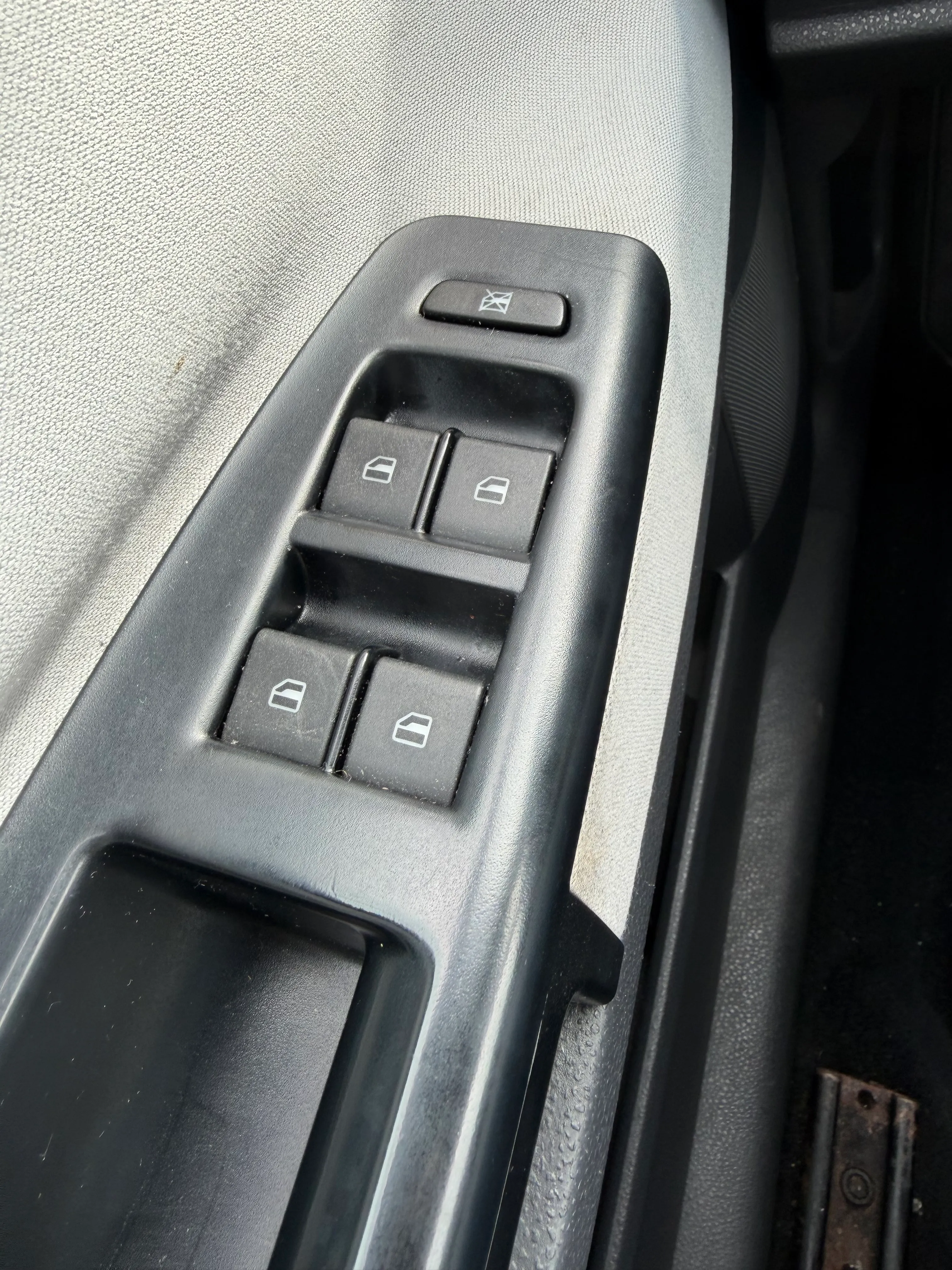 vw polo cross 1.9 tdi 2006. god. - slika 11